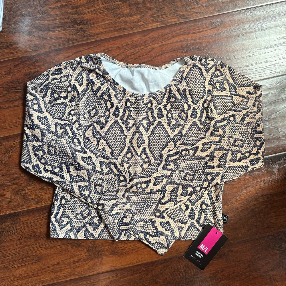 LiCi fit workout Top